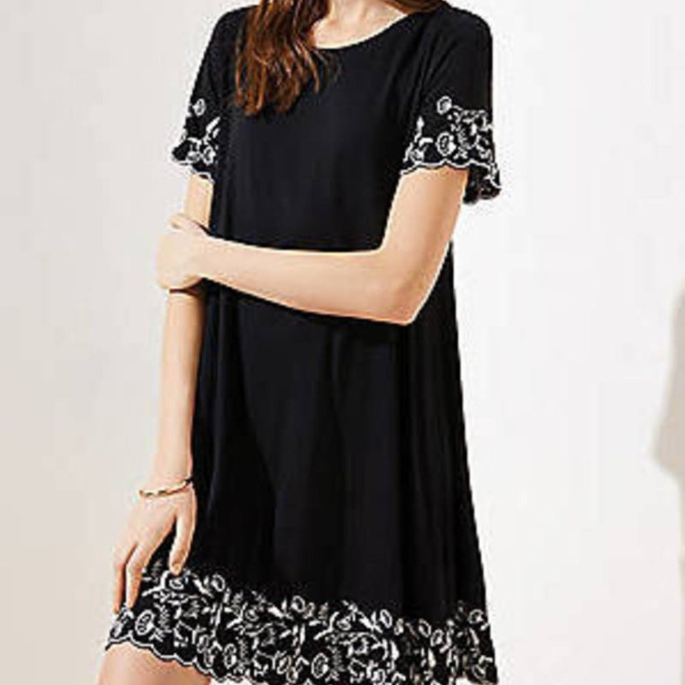 LOFT Embroidered Swing Dress Sz L